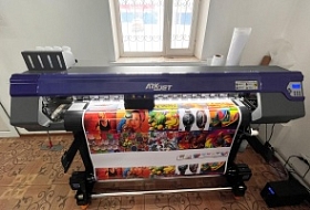Пусконаладка в Астане: экосольвентная печать + контурная резка Пусконаладка в Астане: экосольвентная печать + контурная резка