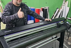 Каттер Mimaki CG-130AR на производстве в DVadv, Алматы