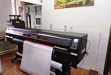 Фотостудия Алматы выбирает фотографическое качество Mimaki UCJV300-160