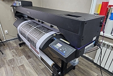 Mimaki CJV200 в Караганде: пополнение парка оборудования