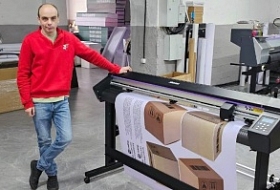 Каттер Mimaki CG130 AR﻿ заступил на службу в ТОО Rianiko, Алматы