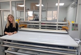 Asian Media Textile выбирает HOTA HT-1700-220