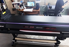 УФ-принтер Mimaki UCJV300-160 расширяет производство типографии Dominant Print